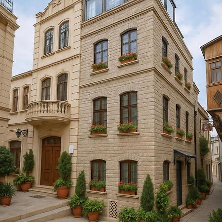 R Studios Old Baku Exterior photo